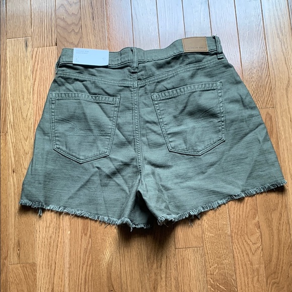 American Eagle, Olive Green Distressed Women Shorts - Picture 3 of 15